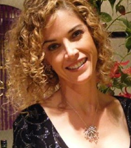 Superstar Necklace. Fireworks Pendant-Diamonds in 18K Gold: Life is a Celebration!-13