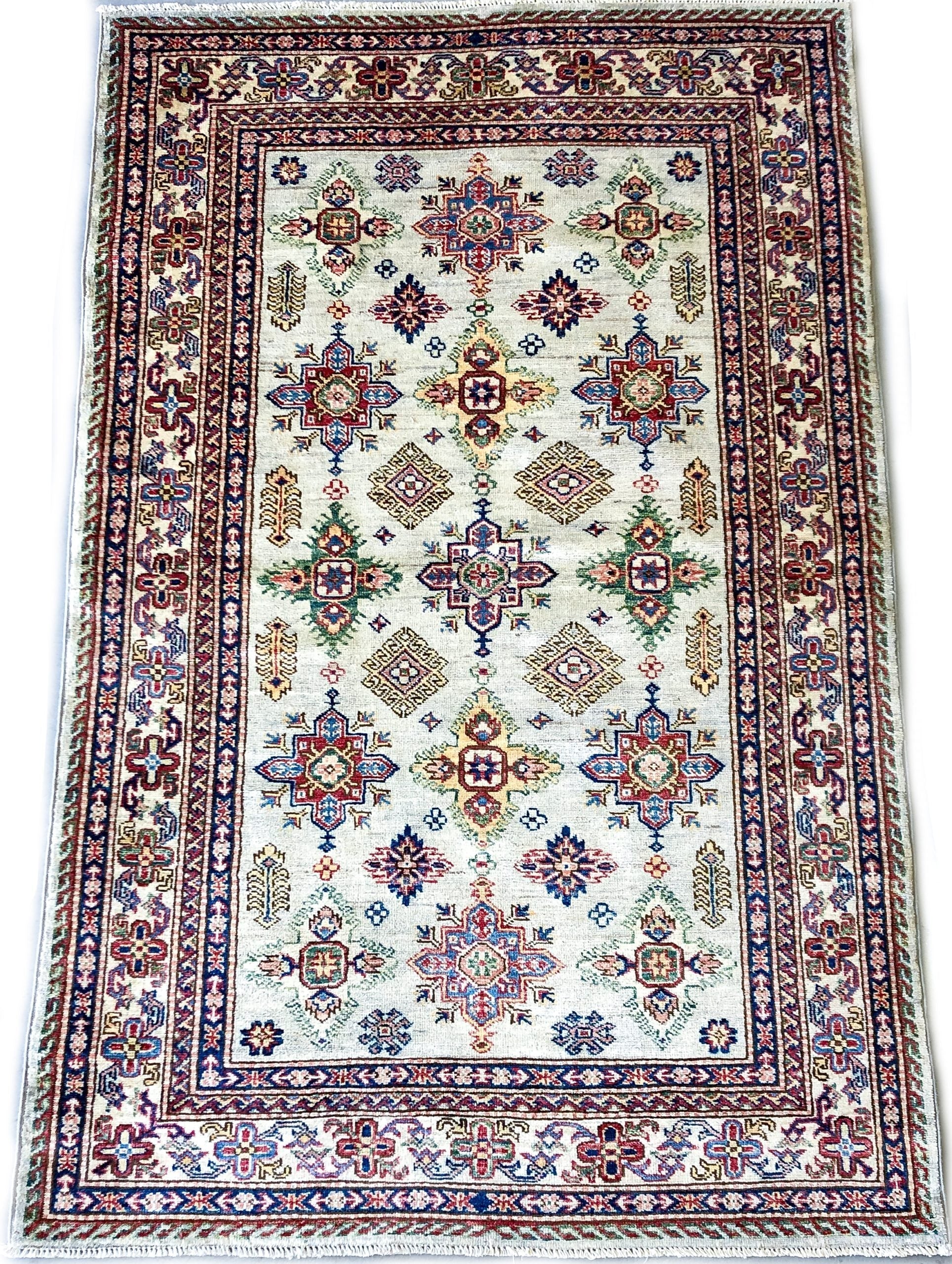Super Kazak ivory 4x6-0