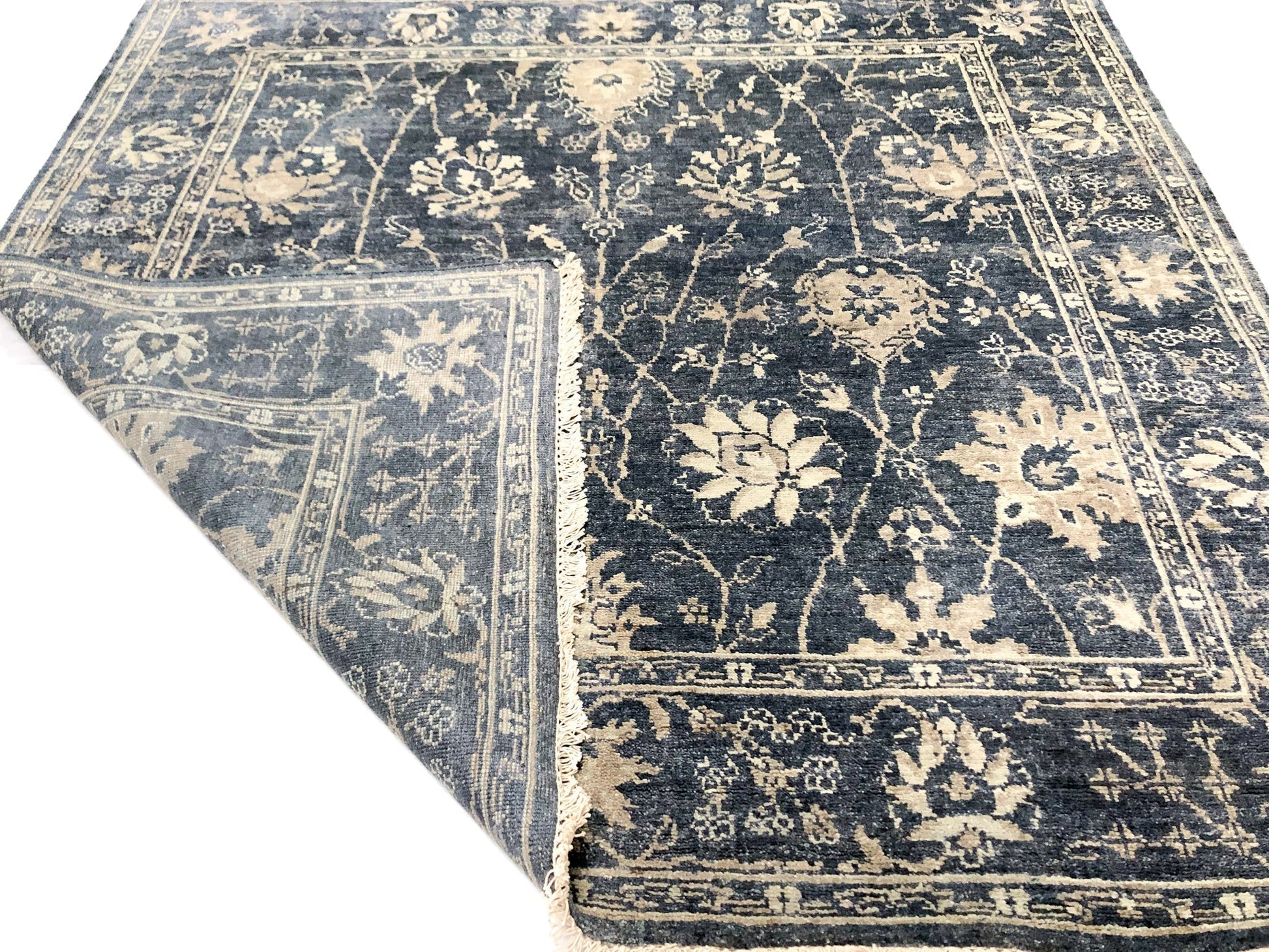 Indo-Oushak Design (6' Square) blue-4