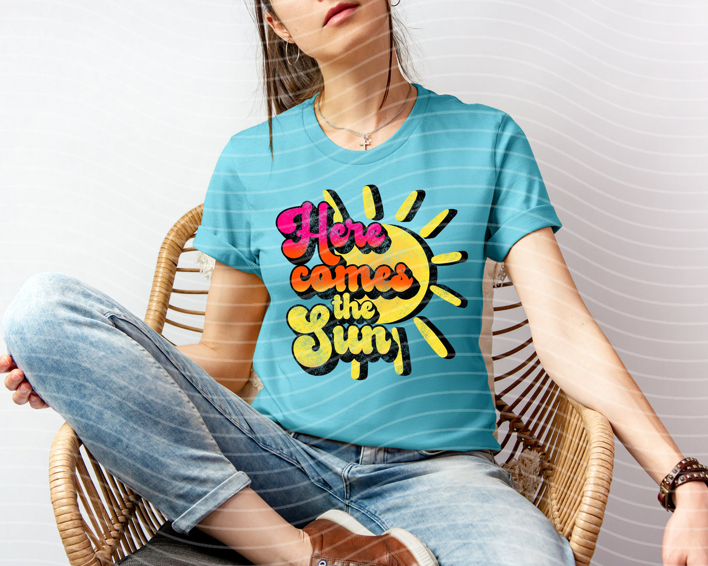 Here Comes the Sun Graphic Tee