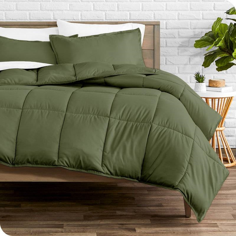 Twin/Twin XL size Super Soft Down Alternative Comforter Set in Olive Green-0