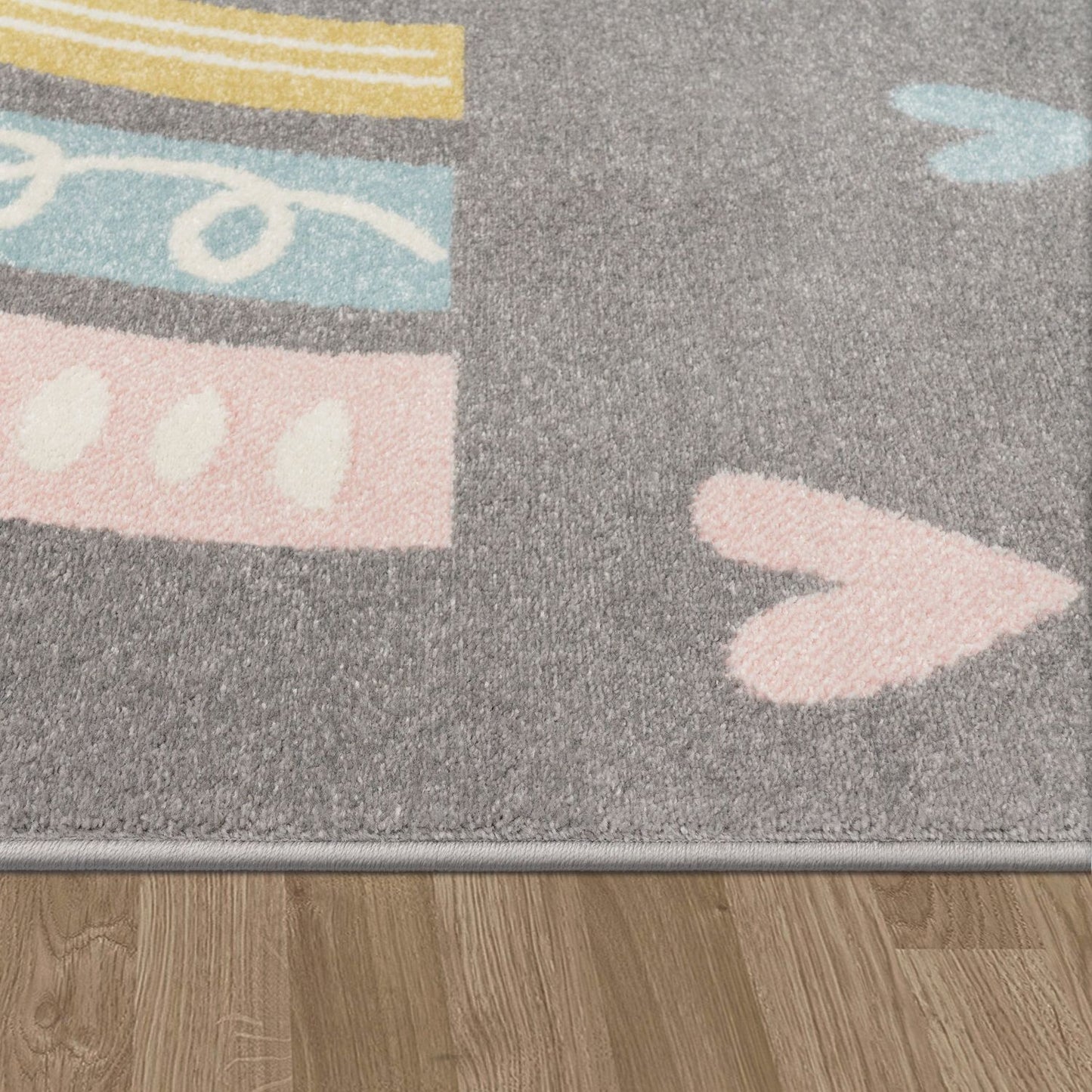 Kids Rug Nino with Rainbow and Hearts for Nursery in Grey-2