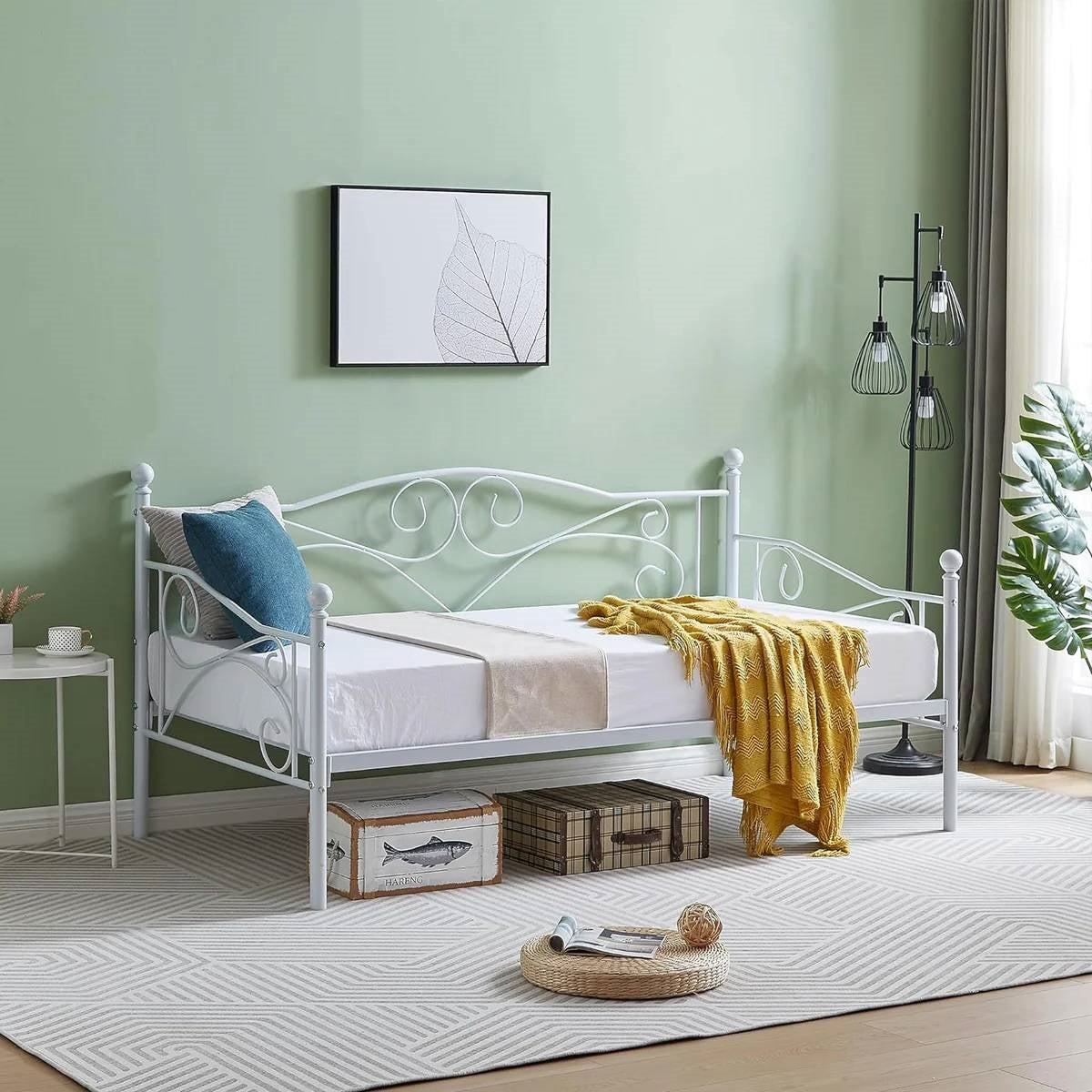 Twin size Classic Heavy Duty Steel Day Bed Frame in White Metal Finish-2