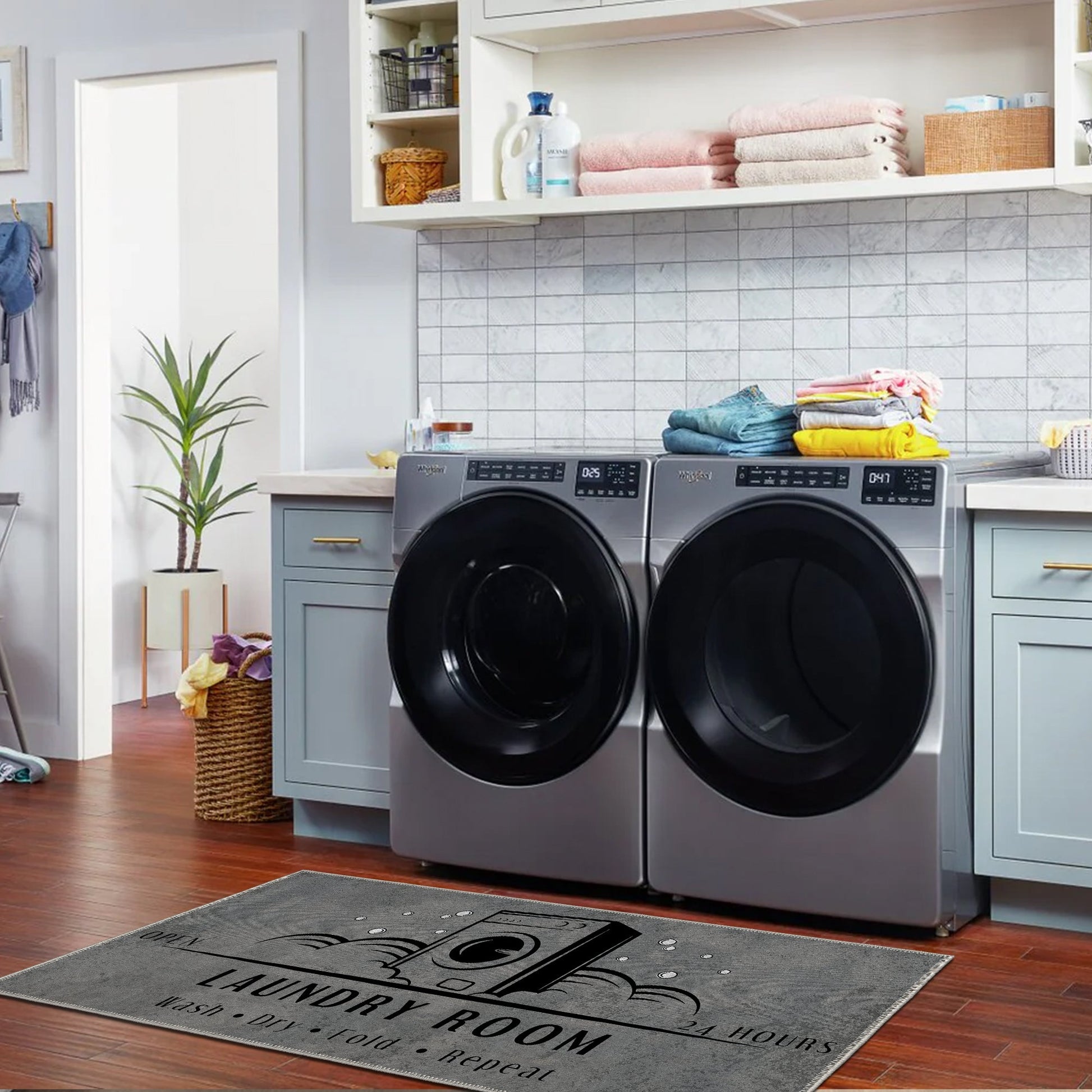 Leo Laundry Room Rug-2