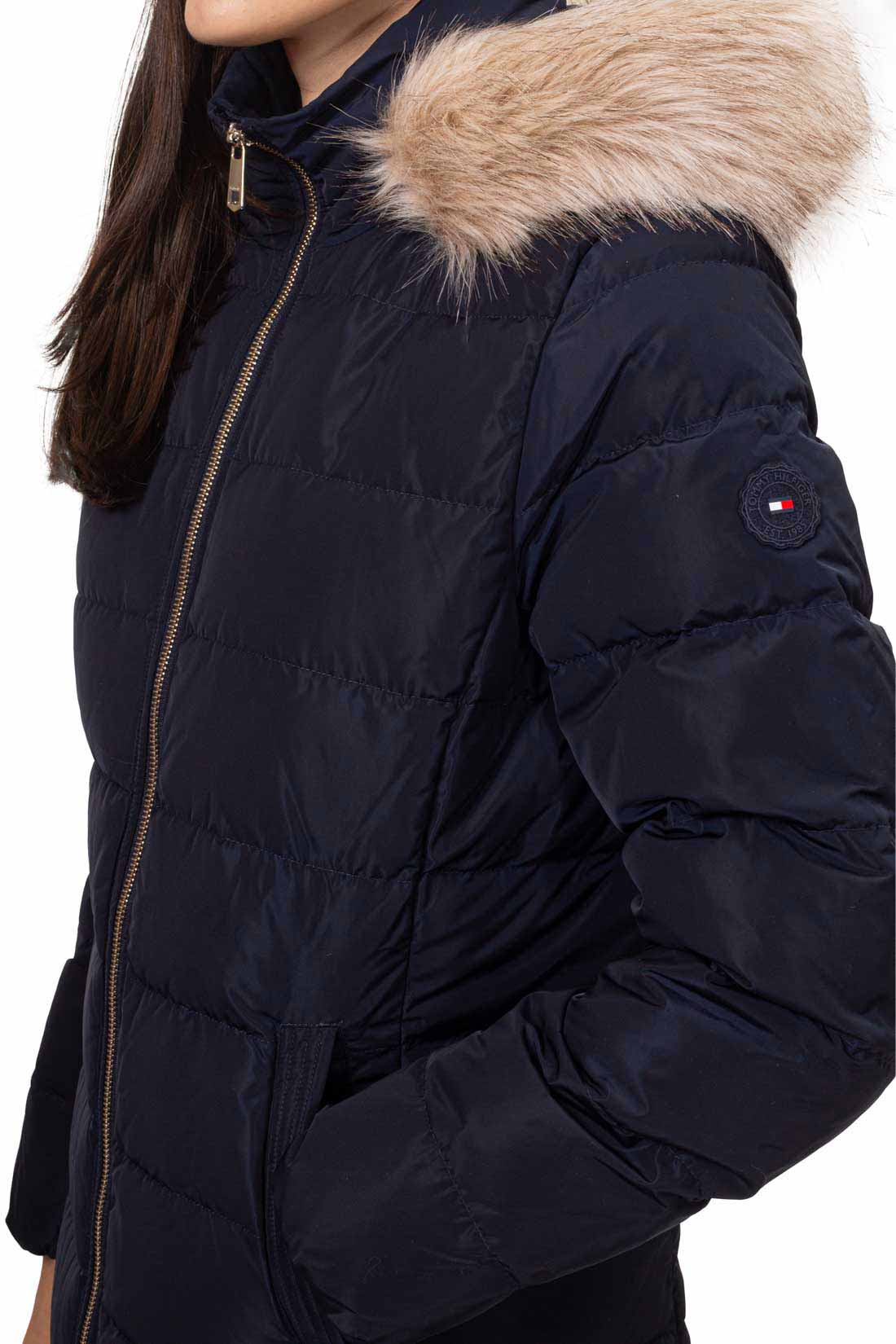 TOMMY HILFIGER - Women's water-repellent down jacket with faux-fur detail  - Size XL-31