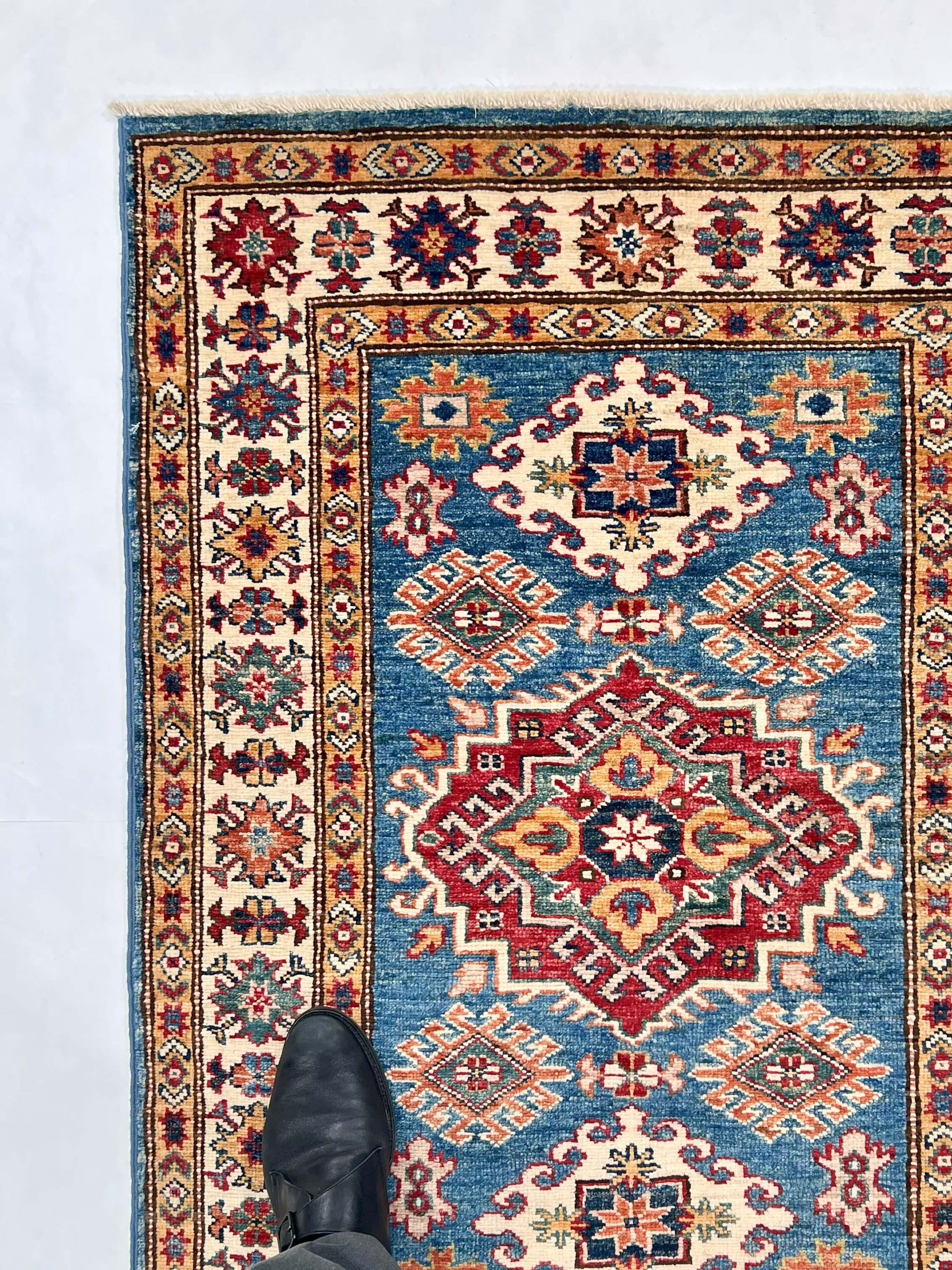 Super Kazak (2'11"x4'00") denim blue/ivory-1