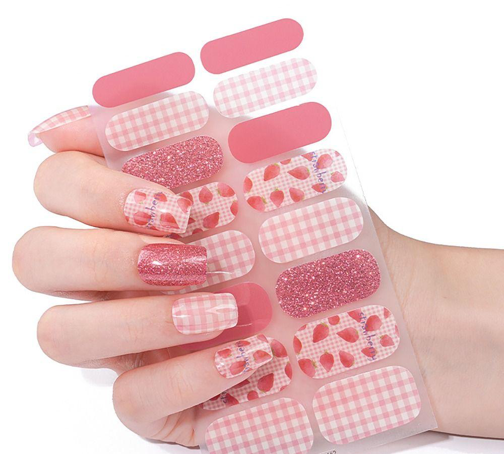 Strawberry Gel Nails-0