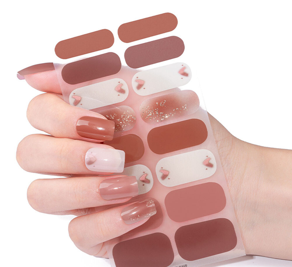 Loving Hearts Gel Nails-0