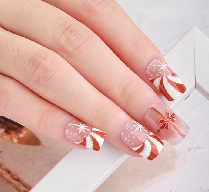 Candy Cane Swirl Gel Nails-0