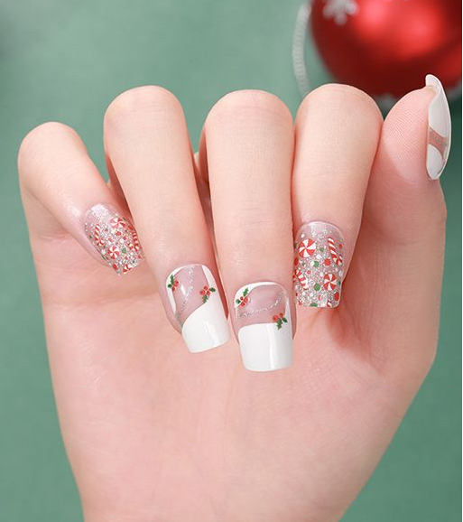 Christmas Mistletoe Gel Nails-0