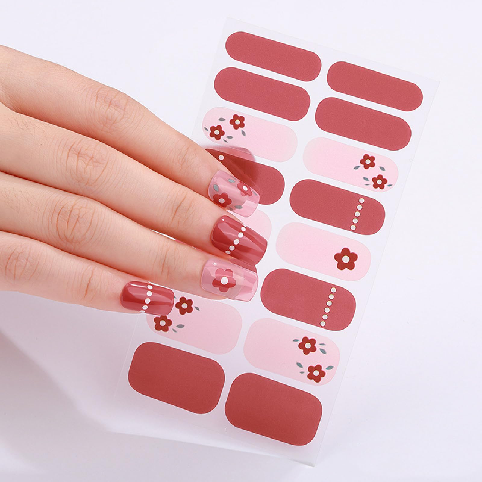 Red Daisy Gel Nails-0
