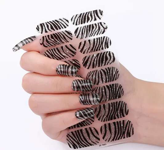 Black Zebra Gel Nails-0