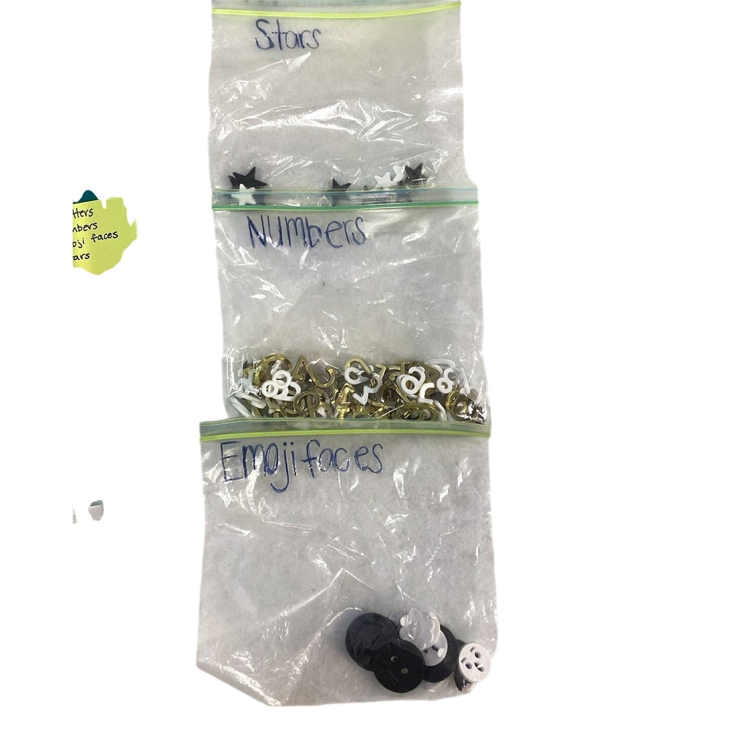 3/4 Inch White Black Gold Plastic Felt Letter Board Characters In Organizing Box