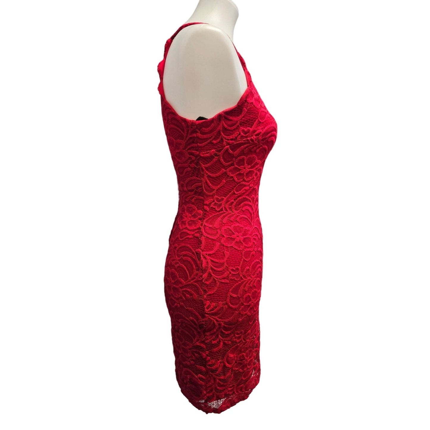IN San Francisco Juniors Size 3 Strappy Sleeveless Lacy Overlay Body Con Dress