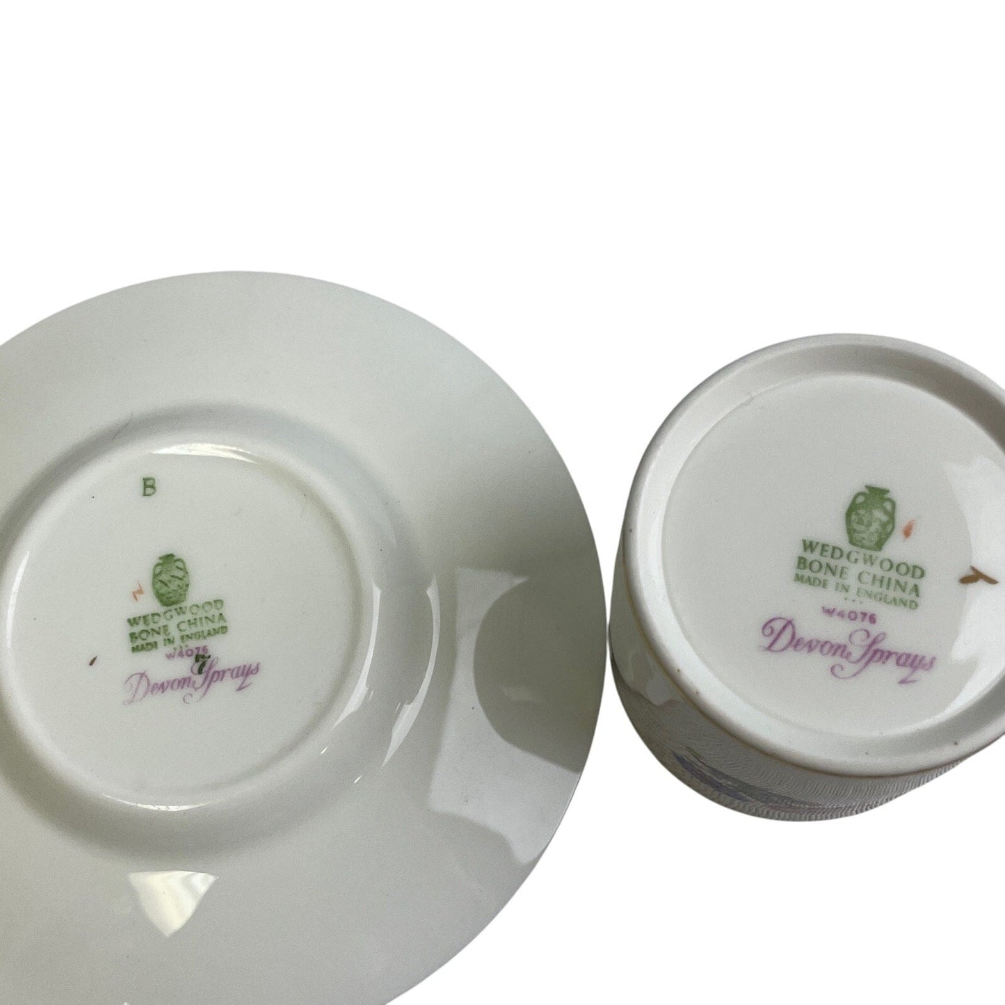 Vintage Wedgwood Devon Sprays England Cup & Saucer Floral Bone China Teacup Set