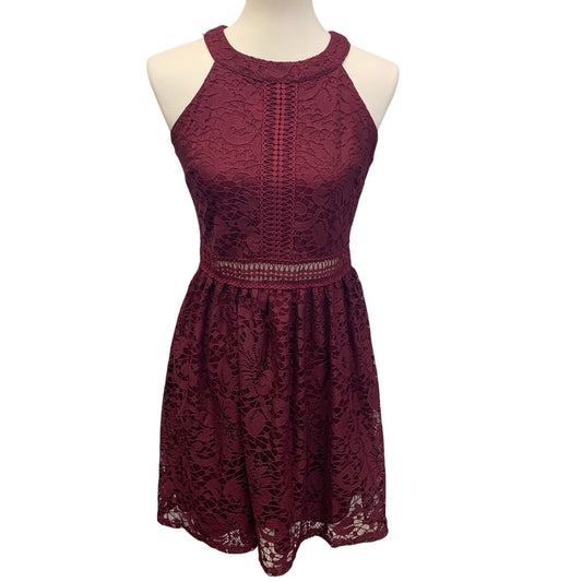 By & By Juniors Size 9 Sleeveless Lace Fit & Flare Wine Red Knee Length Dress
