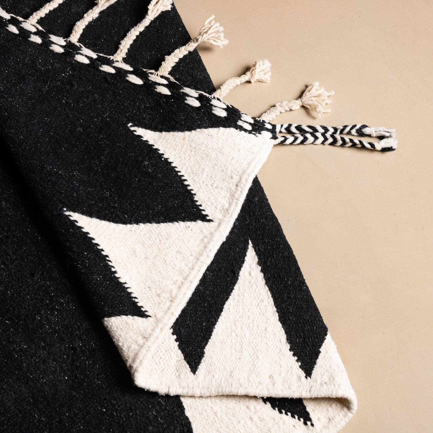 Afou - Taznakht kilim rug-3