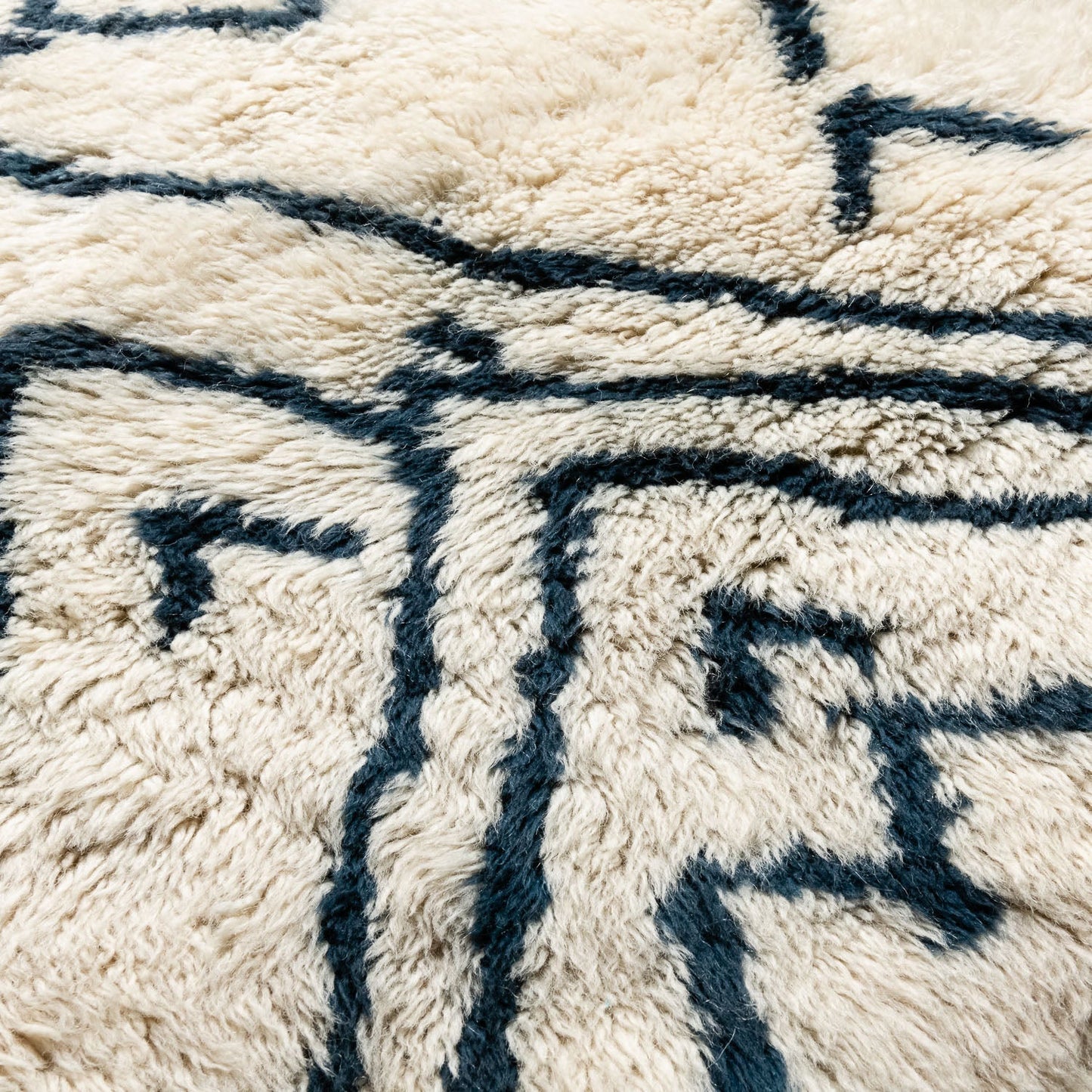Atlas Mountains - Luxury Shag Moroccan Rug-2