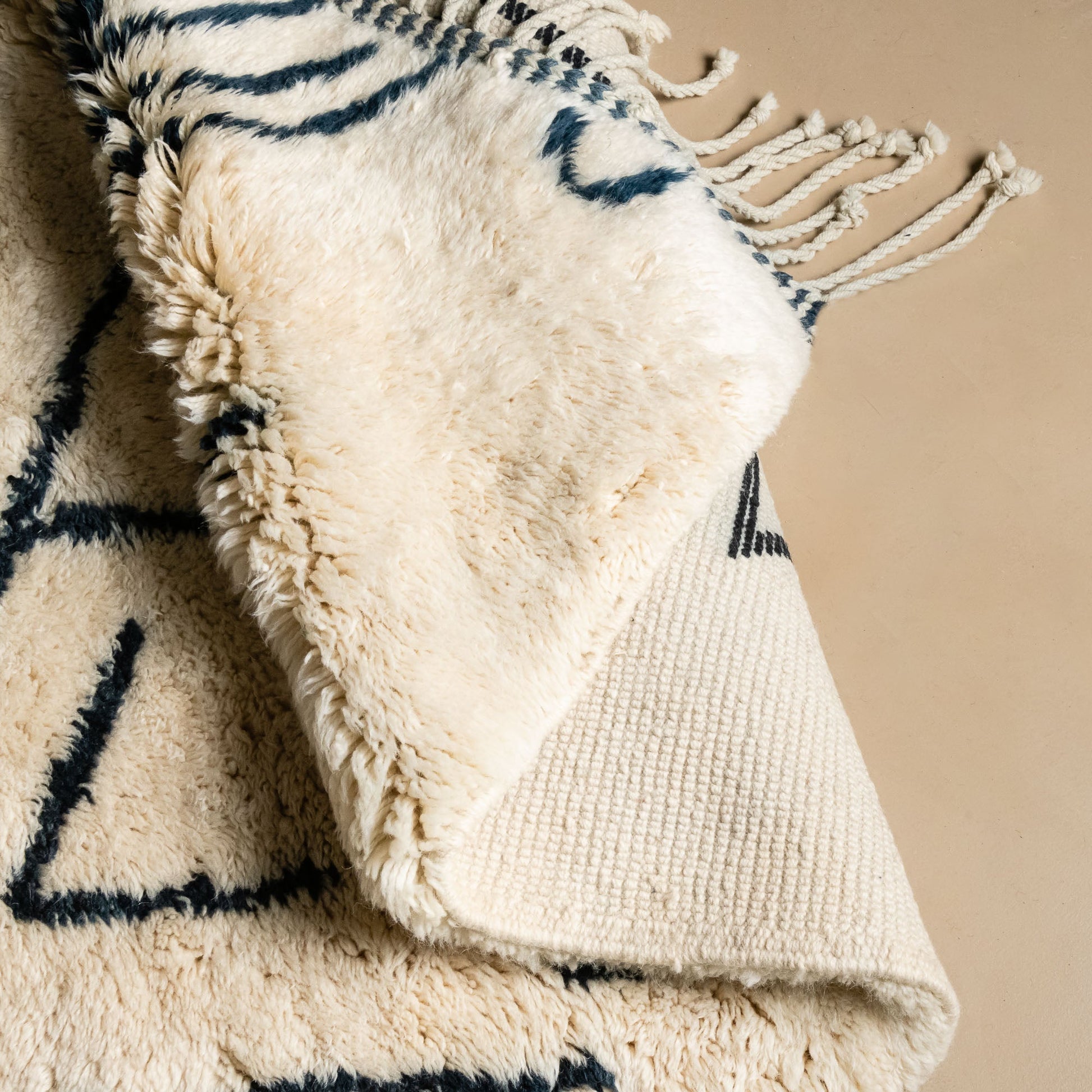 Atlas Mountains - Luxury Shag Moroccan Rug-3
