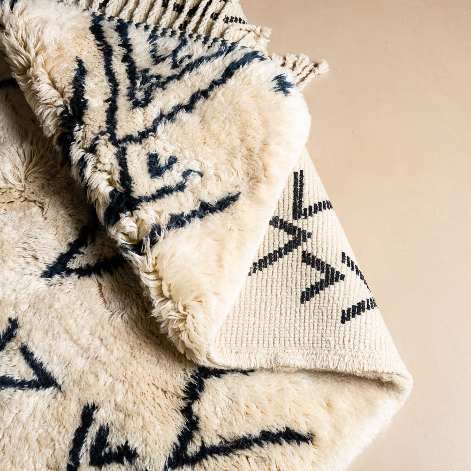 Atlas Mountains - Luxury Shag Moroccan Rug-3
