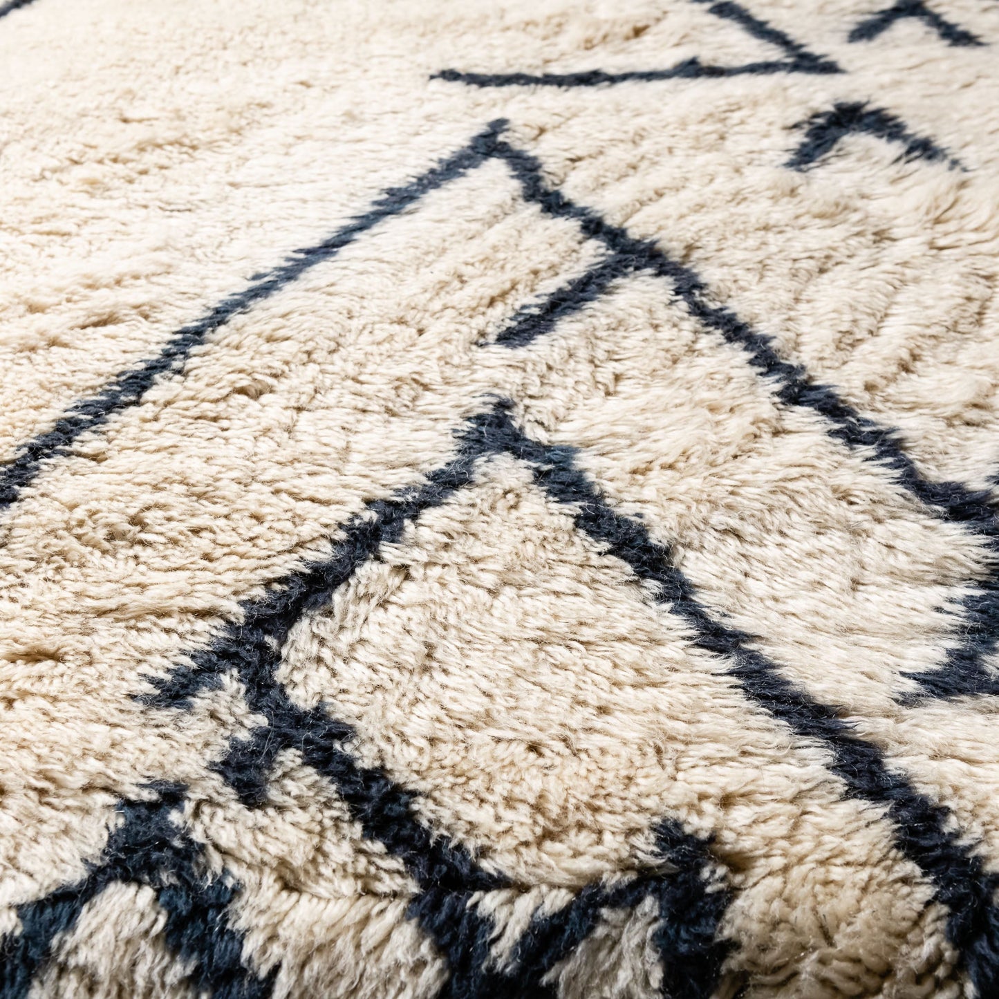 Atlas Mountains - Luxury Shag Moroccan Rug-2