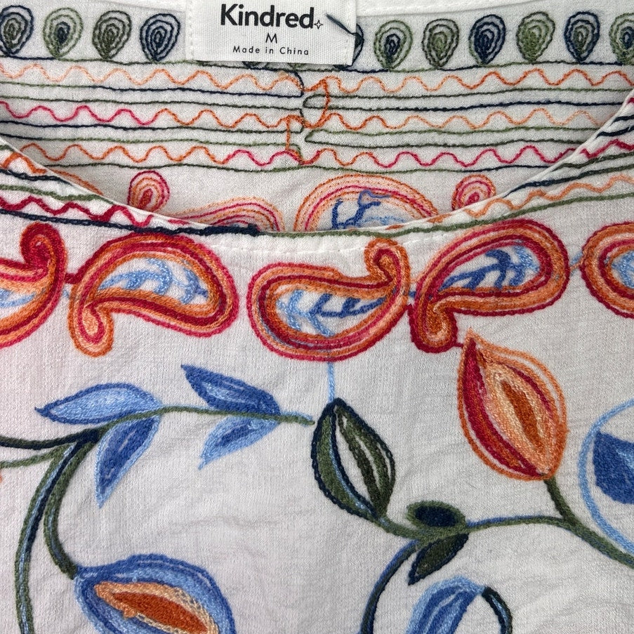 Kindred Womens Medium 100% Polyester Boho Half Sleeve Embroidered Floral Top