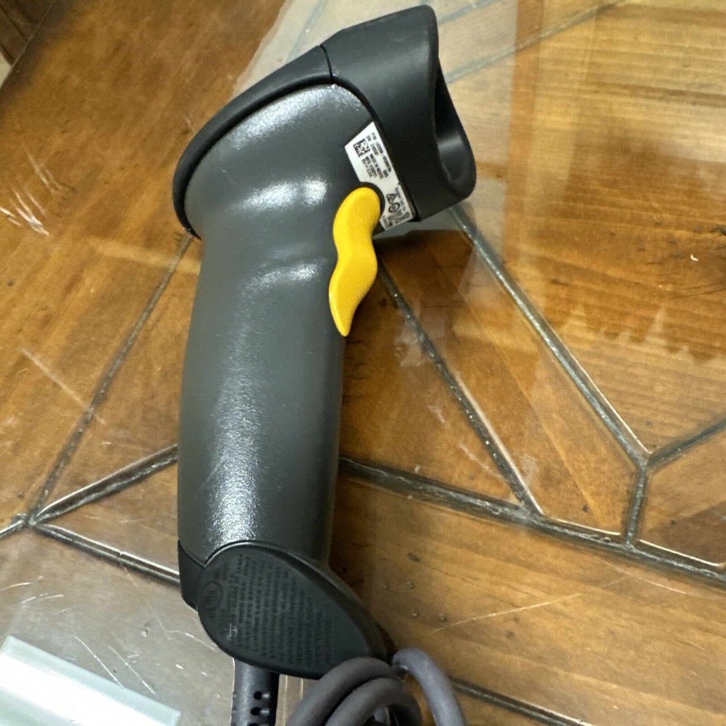 Symbol Motorola LS2208 Handheld Barcode Scanner LS2208-SR20007RNA w/ USB For POS