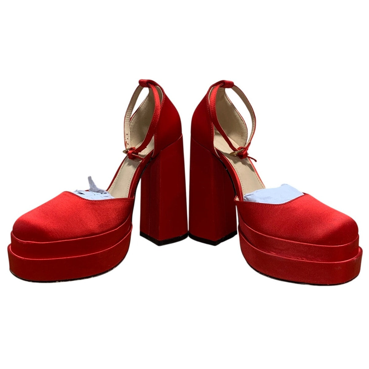 Vetaste Womens Size 7 Red 5.5" Platform Heels Closed Round Toe Ankle Strap Shoes
