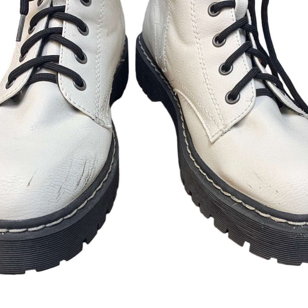 Sincerely Jules Womens Size 9.5 Harley White Leather Lace Up Boots