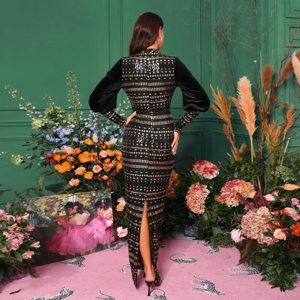 Black Lace Long Sleeve Round Neck Sequined Maxi Dress