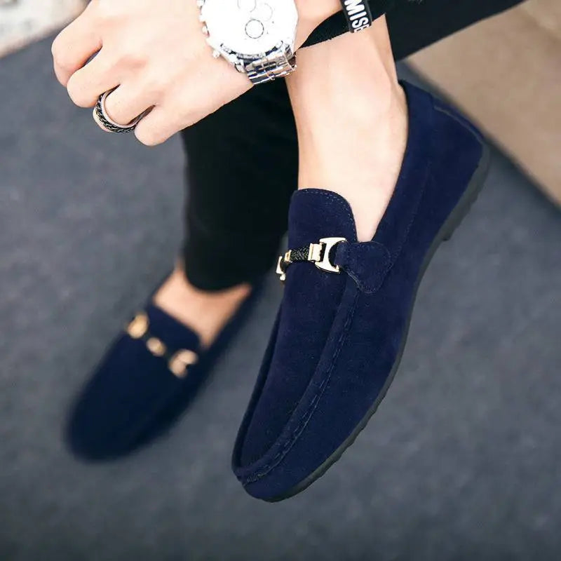 Black Suede Casual Shoes Peas with Gold Buckle