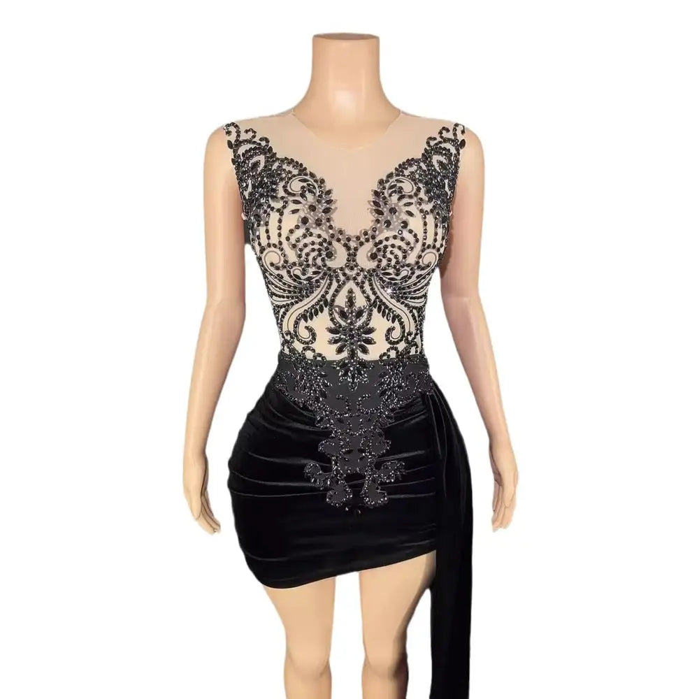 Black Velvet Luxury Evening Dress with Side Train
