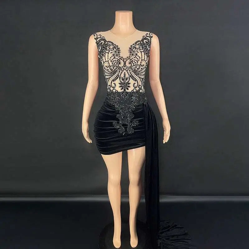 Black Velvet Luxury Evening Dress with Side Train