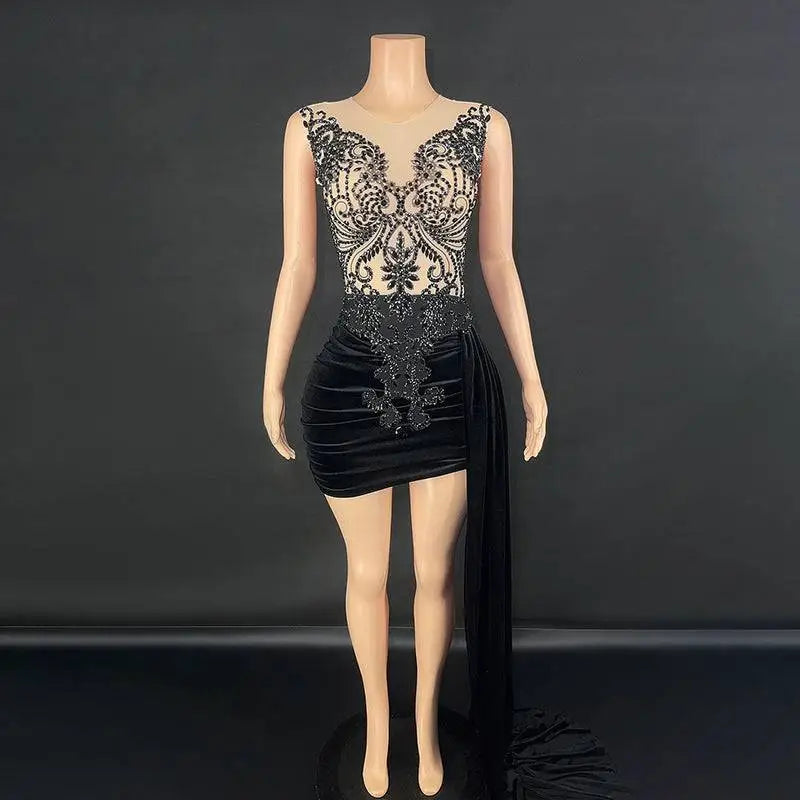 Black Velvet Luxury Evening Dress with Side Train