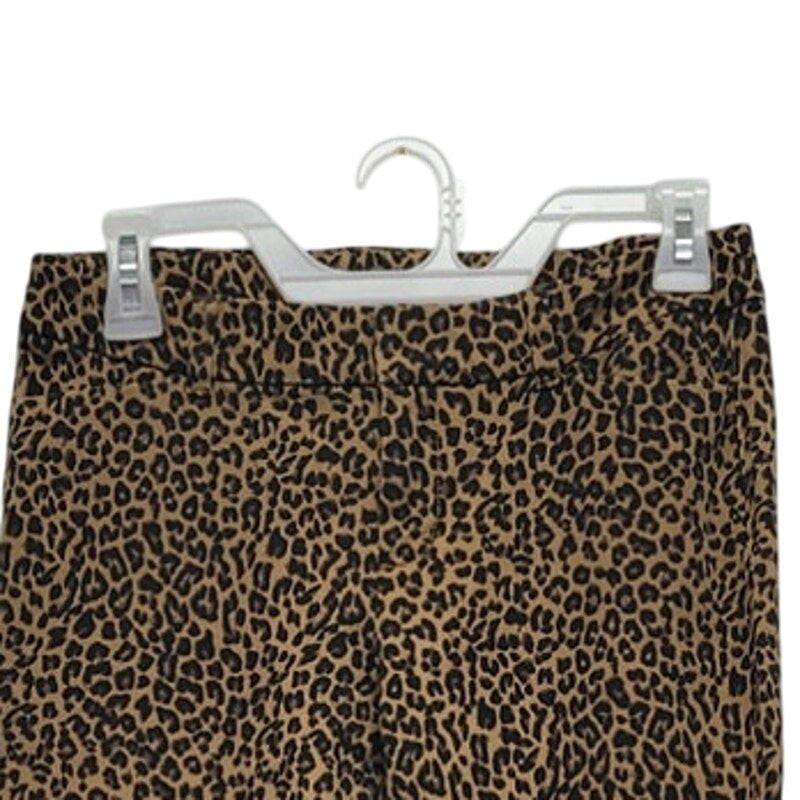 Old Navy Womens 6 Cotton Blend Pixie Mid Rise Cheetah Print Jeans w Faux Pockets
