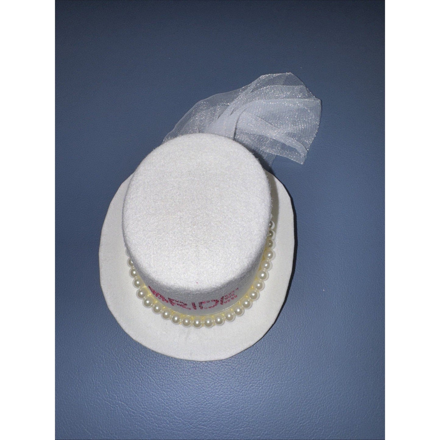 BRIDE Mini TOP HAT FASCINATOR NEW Clip On PEARLS TULLE BOW Bachelorette WEDDING