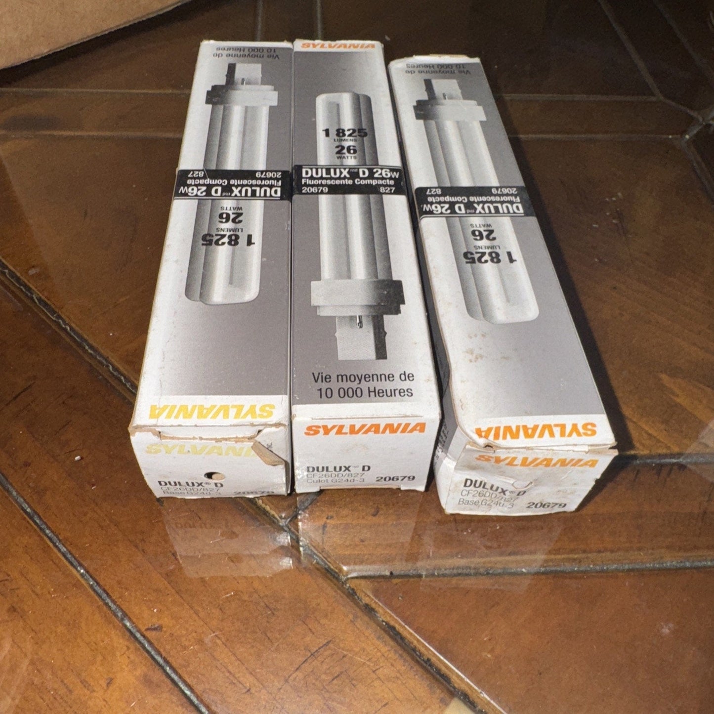 3 pack lot Sylvania 20679 827 Dulux D 26 Watt Compact Light Bulb CF18DD ECO