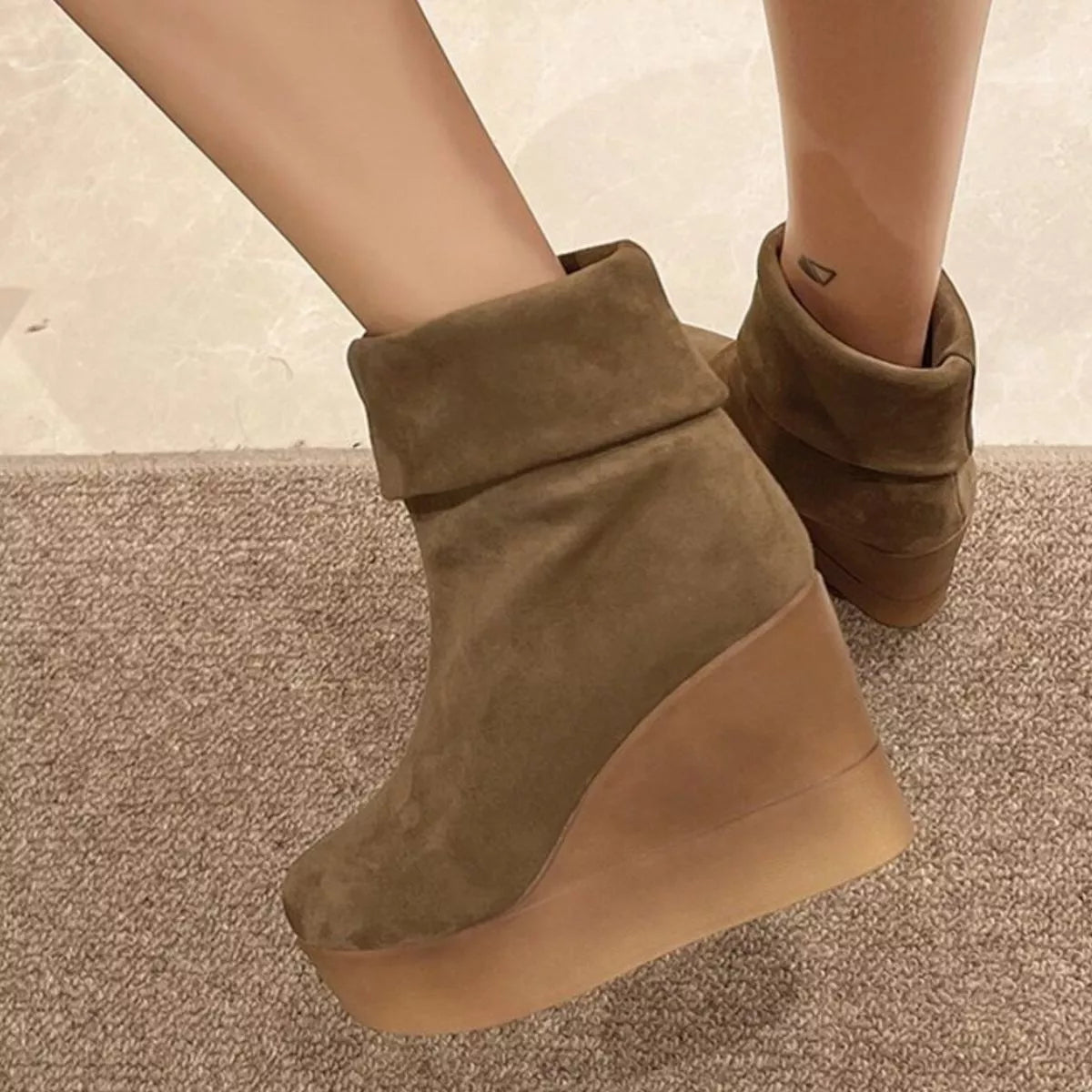 Round Toe Wedge Boots