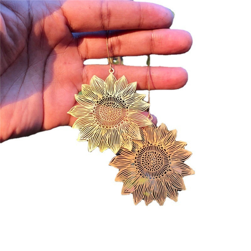 Gold Openwork Sunflower Earrings