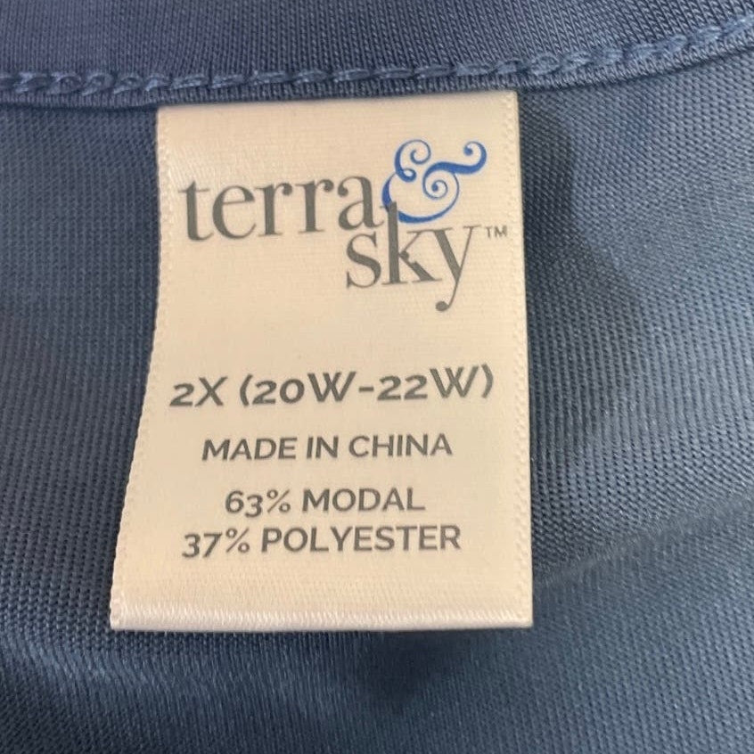 Terra & Sky Womens Plus Size 2X Short Ruffled Sleeve Flowy Keyhole Top Blouse