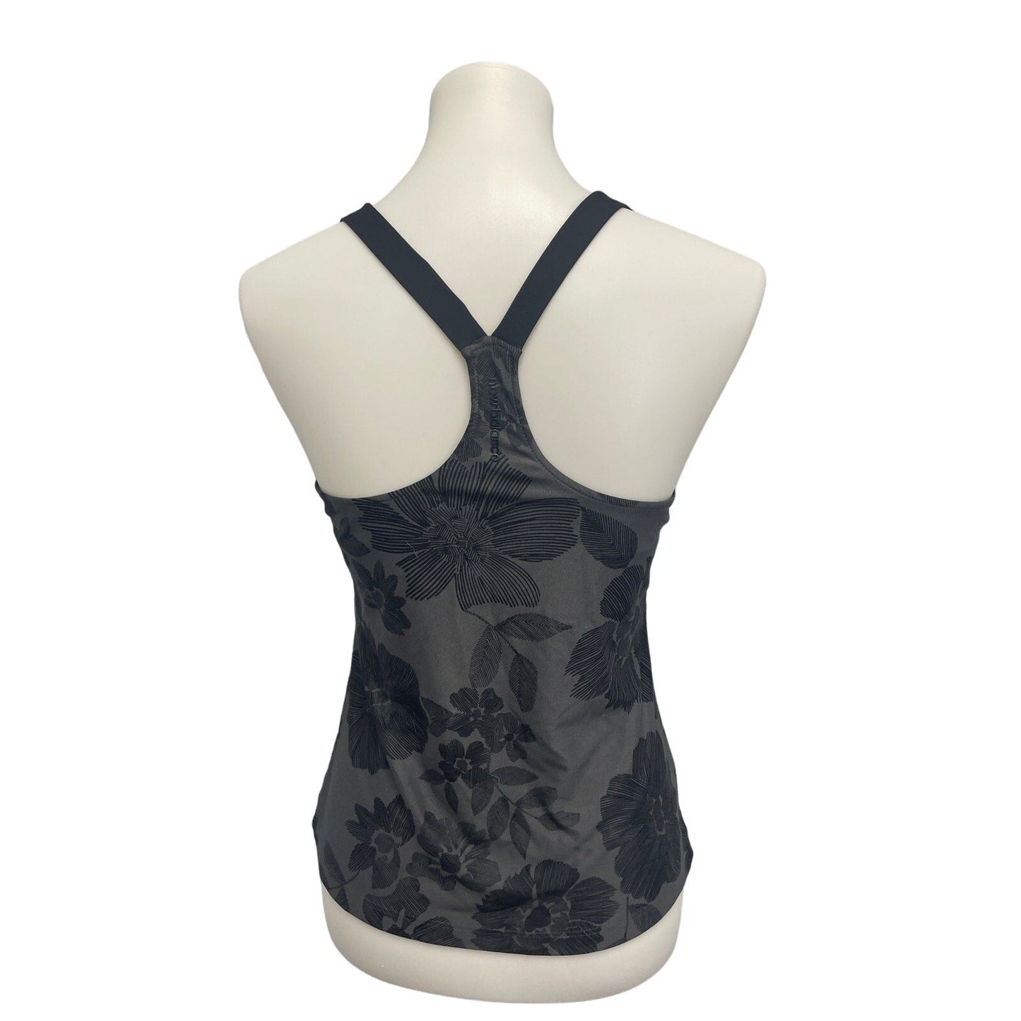 New Balance Womens Medium Racerback 100% Polyester Athletic Tank Top w Shelf Bra