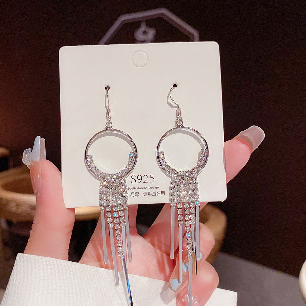 Light Luxury Pearl Earrings