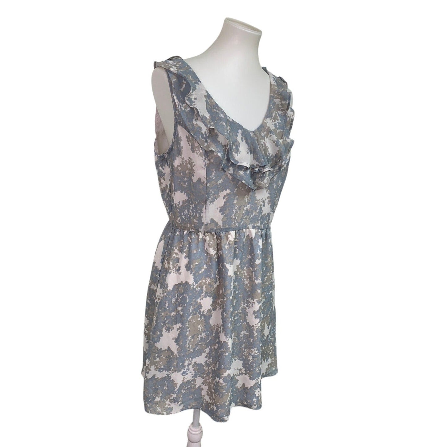 GAP Womens Size 10 Gray Blue Sleeveless V-Neck Ruffle Washable Fit Flare Dress