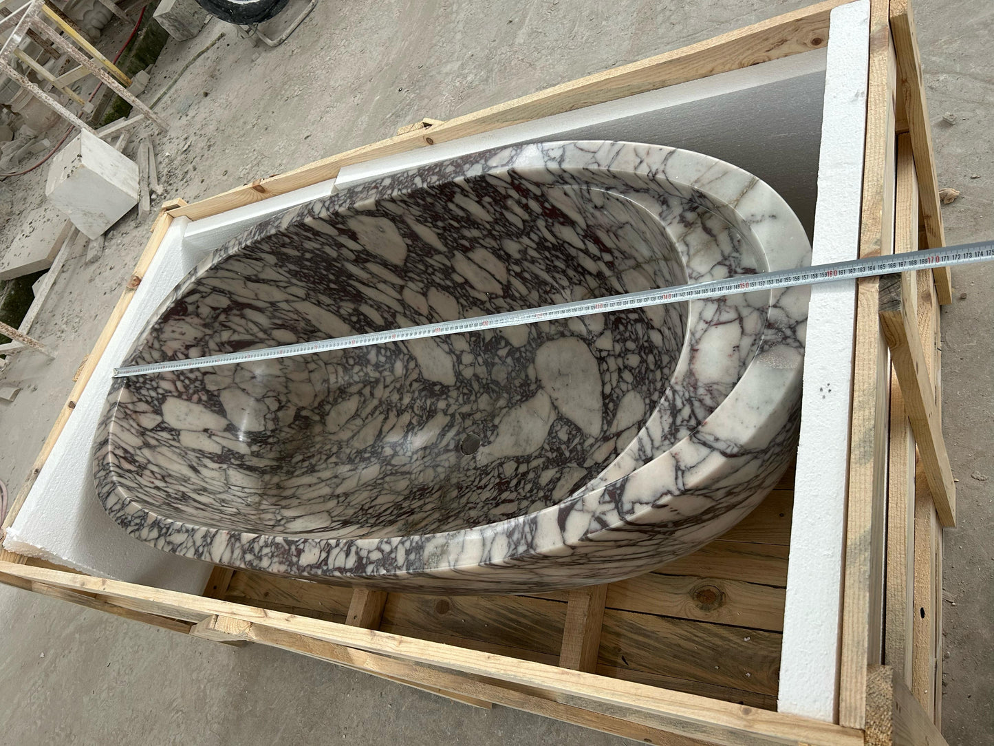 Calacatta Viola Marble Bathtub - Hand Carved Luxury 32x60x20