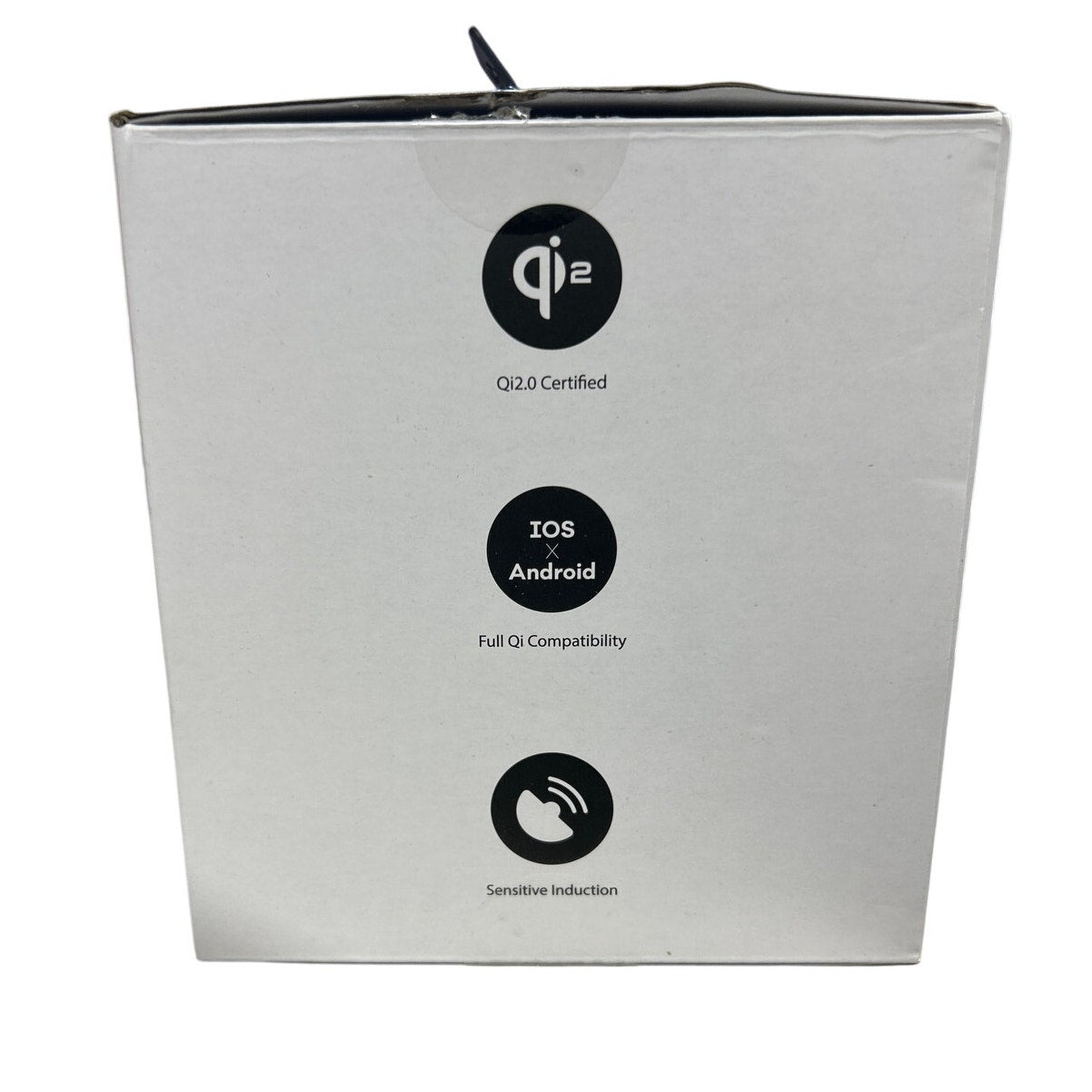 New 3-in-1 White Phone Earbud Smartwatch Desktop Magnetic Wireless Charger