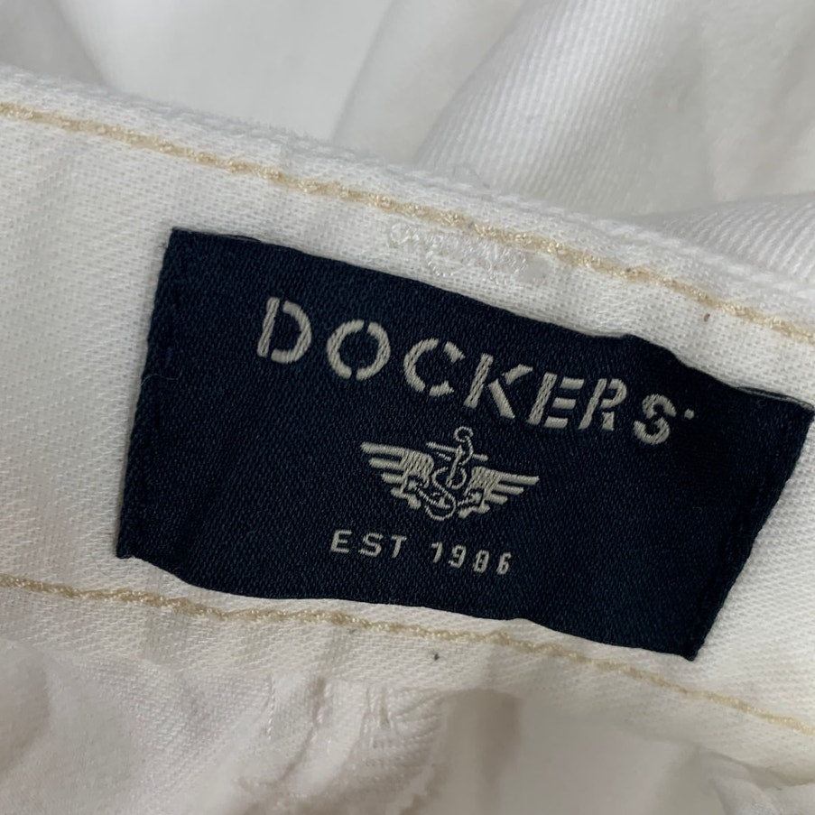 Dockers Mens Size 36 White 100% Cotton Multi Pocket Long Denim Shorts w Pockets