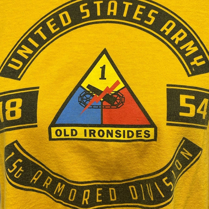 Blue 84 Mens Large US Army 15t Armored Division Cotton Blend Crew Neck Tee Shirt