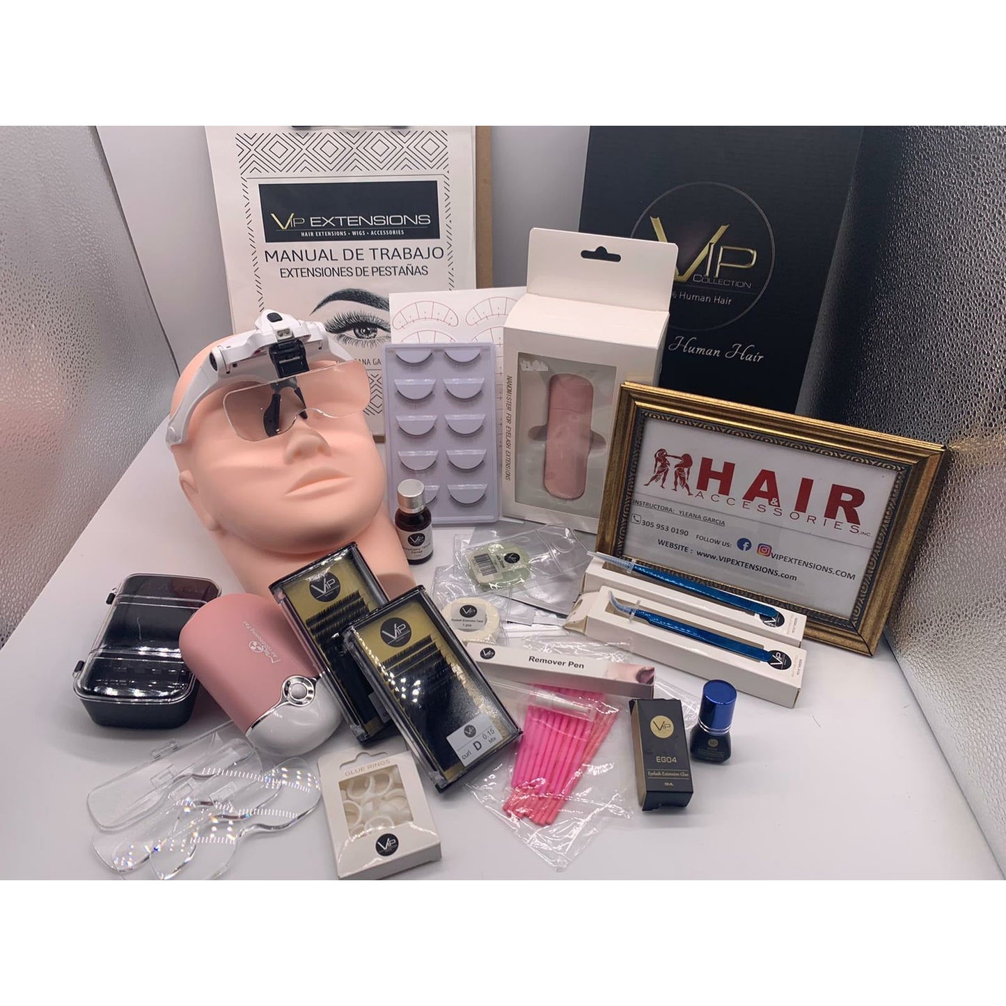 Cursos de Extensiones de Pestañas y Cabello