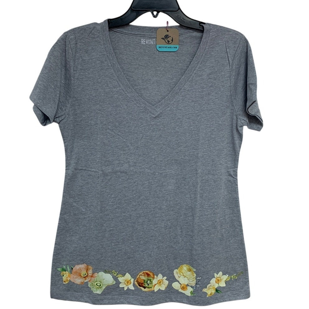 New Hand Printed Large Heathered Gray Floral Wrap Around Short Sleeve Tee Shirt