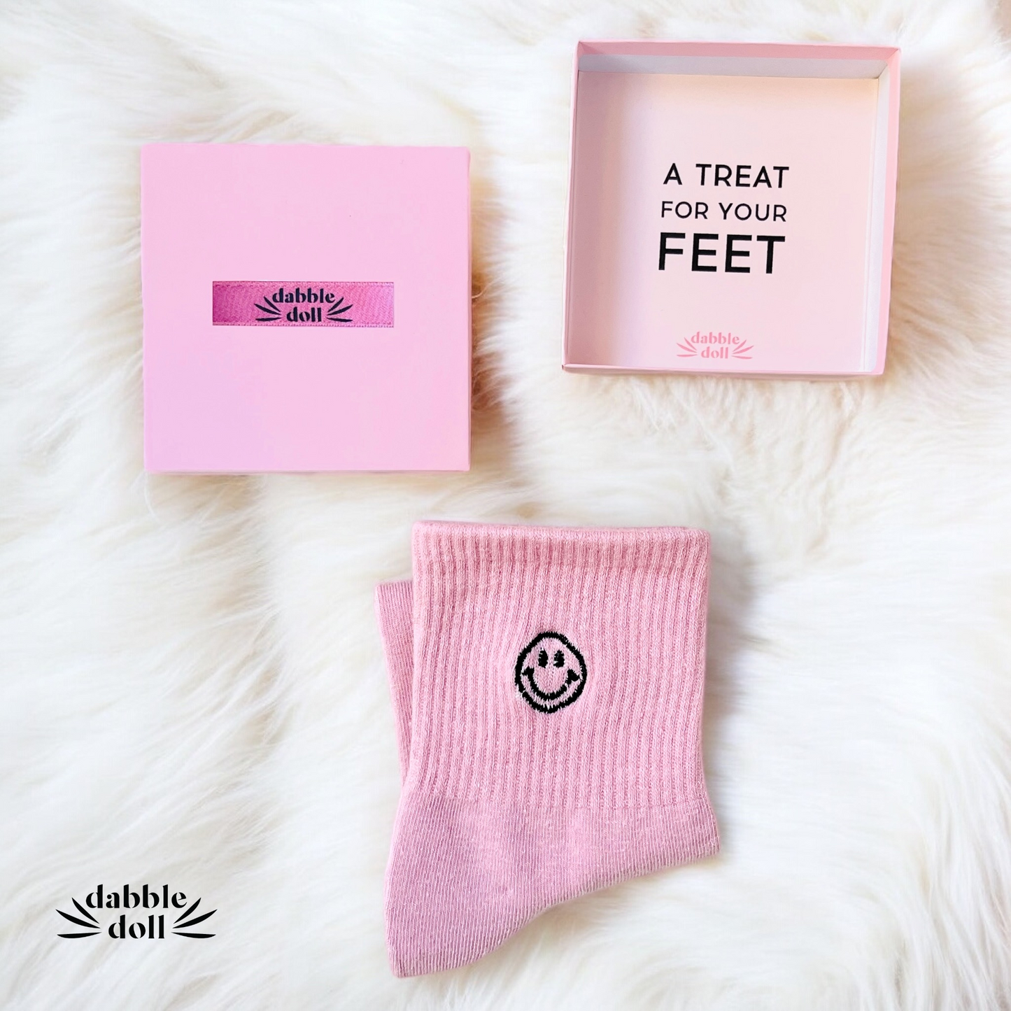 Smile-Embroidered Socks with Gift Box dusty pink